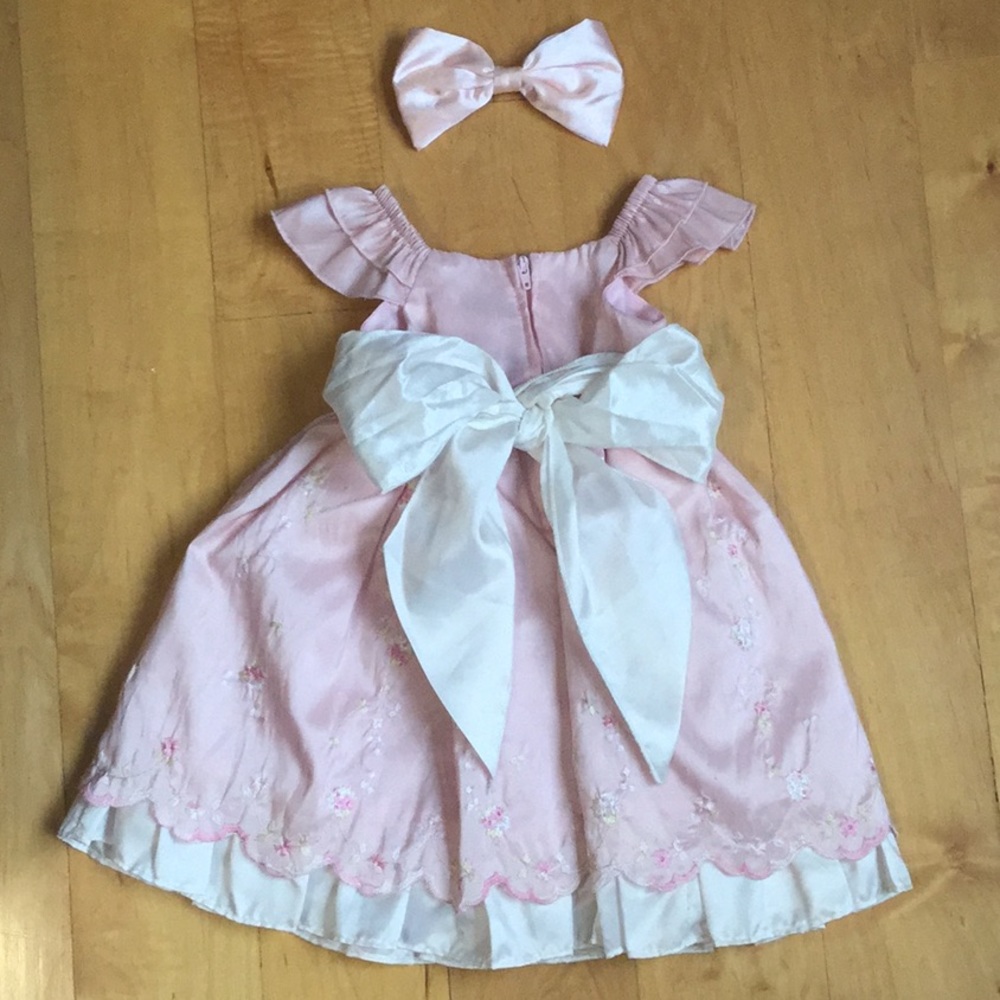 🎉HP🎉Stunning Baby girl dress 12months 🎀 - Picture 3 of 6